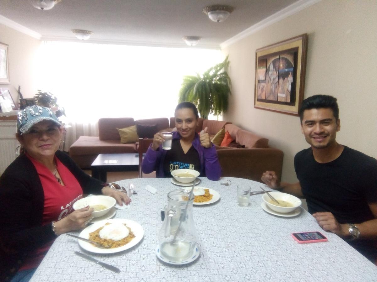 La Casa De La Nonna Bed & Breakfast กีโต ภายนอก รูปภาพ